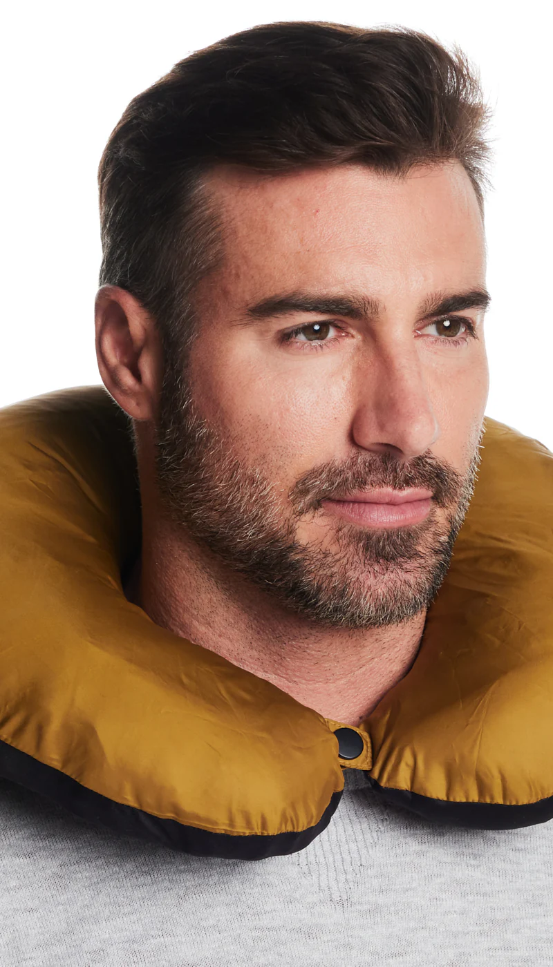 PILLOW PAC PUFFER JACKET - MUSTARD - Image 9