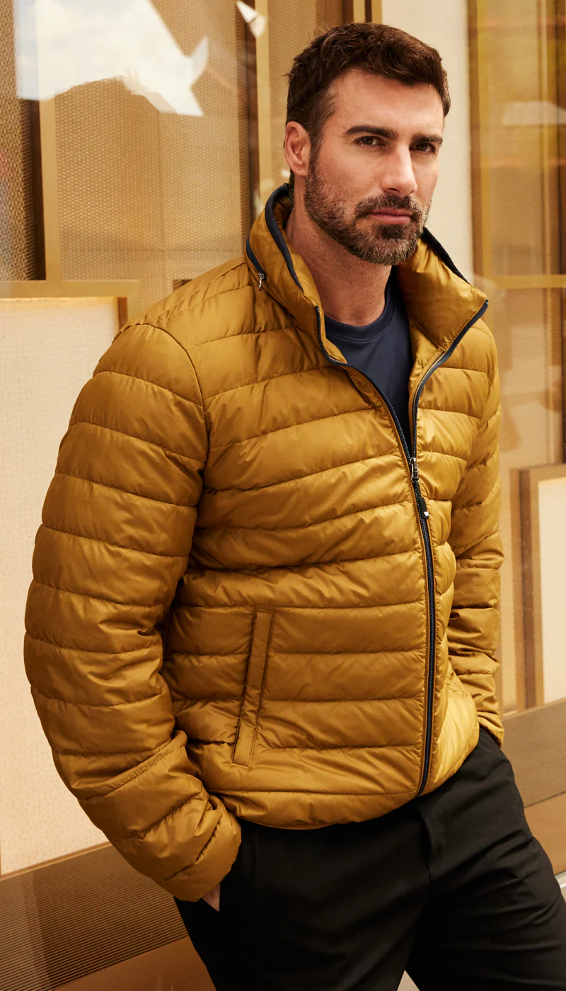 PILLOW PAC PUFFER JACKET - MUSTARD - Image 15