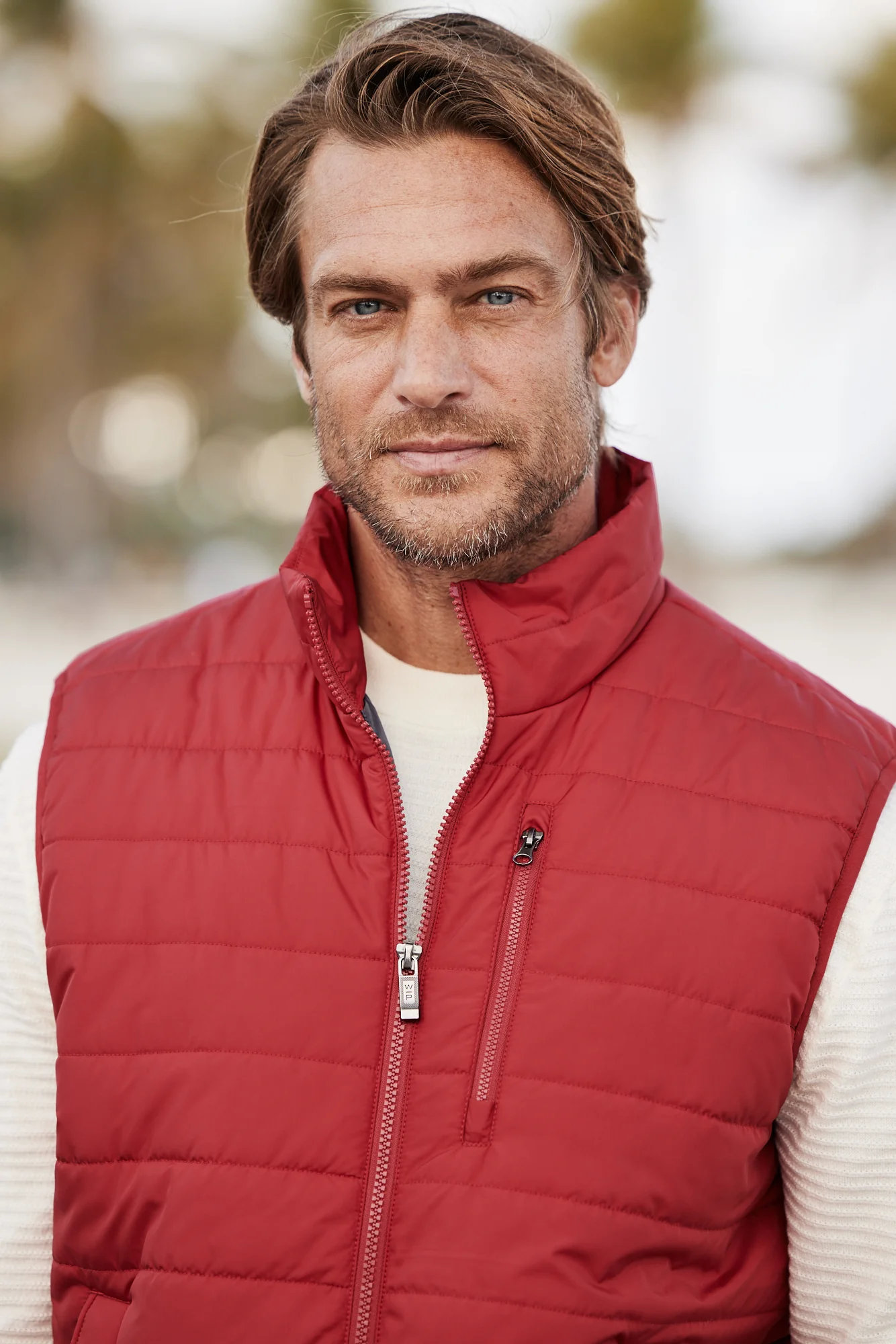 QUILTED MENS CIRE VEST - Image 3