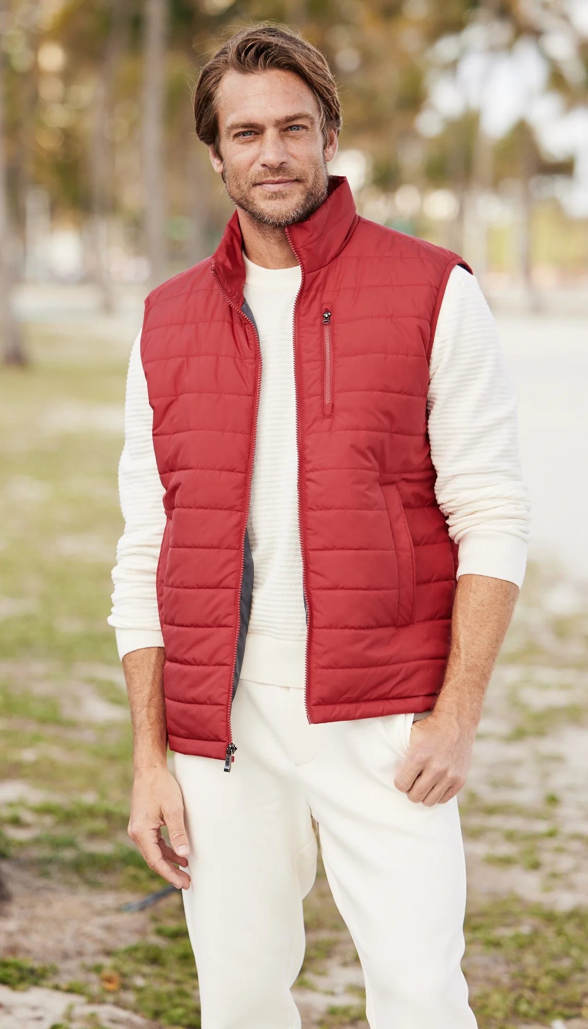 QUILTED MENS CIRE VEST - Image 4