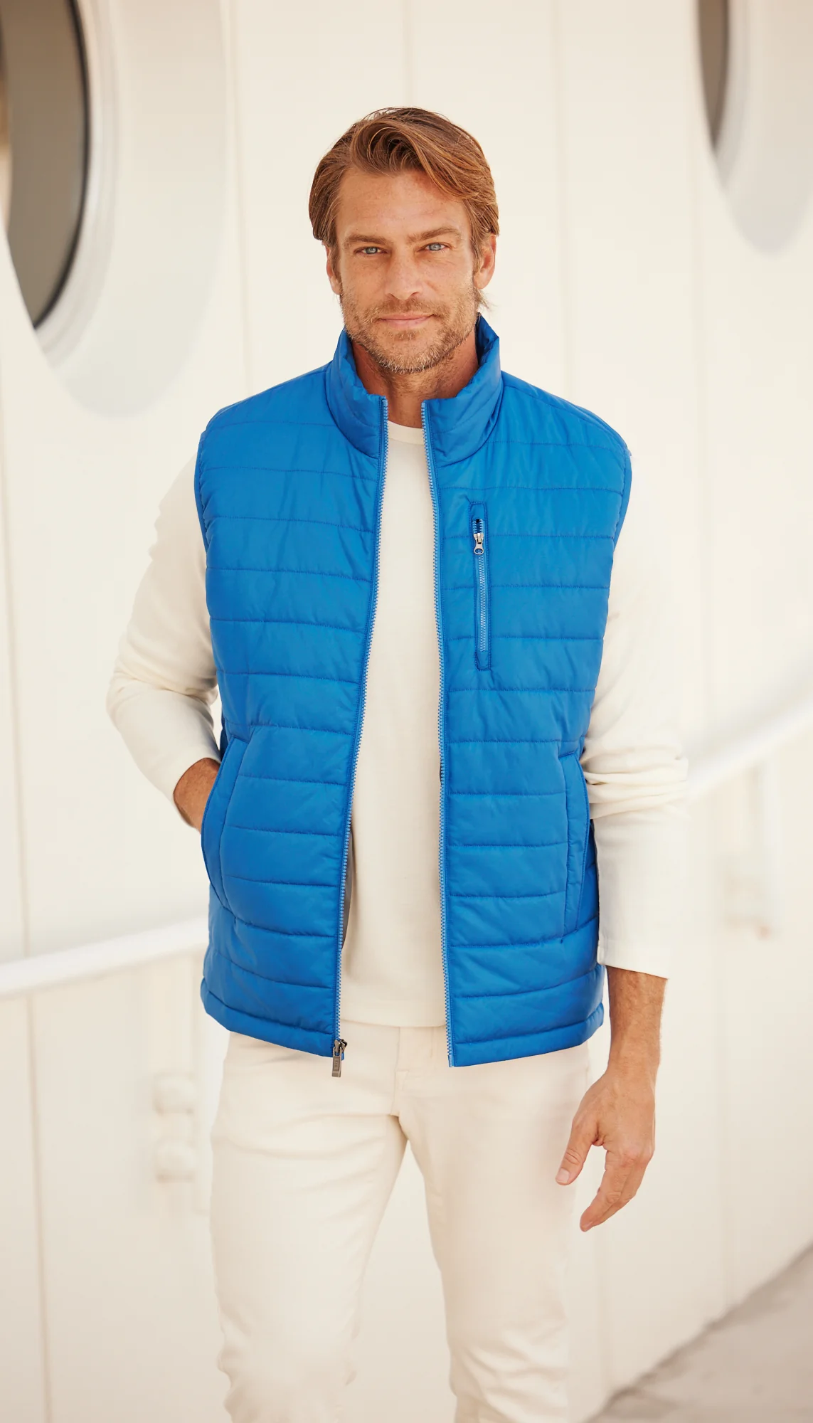 QUILTED MENS CIRE VEST - Image 7