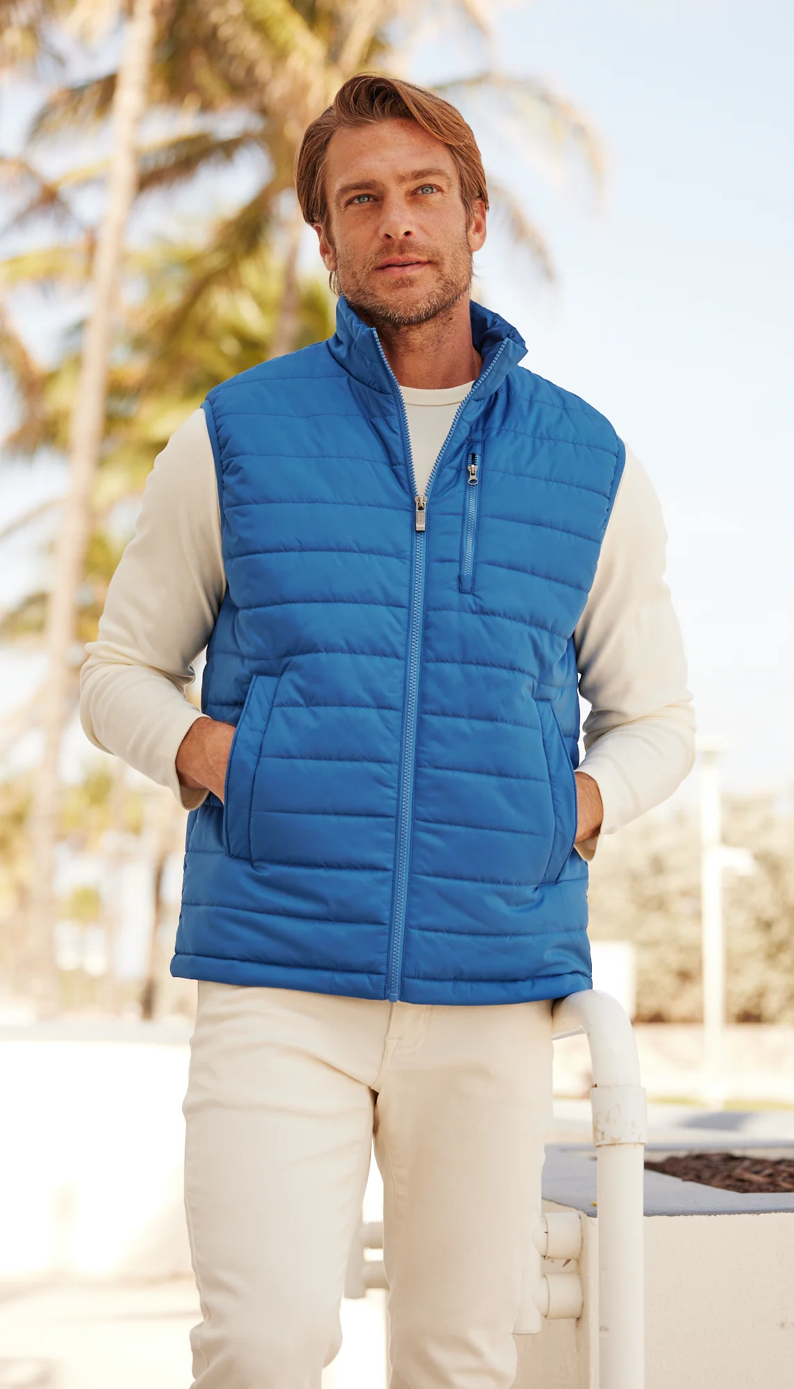 QUILTED MENS CIRE VEST - Image 9